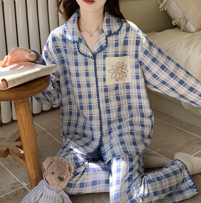 Built -in -Bra Premium Blue Check Cotton Nightsuit with Daisy Pocket – 2 Piece Set